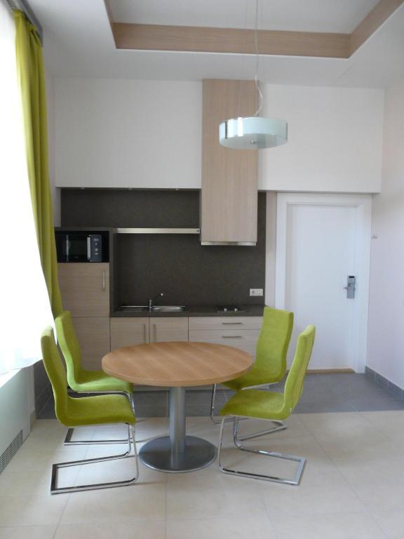 Soleil Apartman Szegedin Zimmer foto