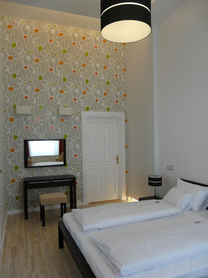 Soleil Apartman Szegedin Zimmer foto