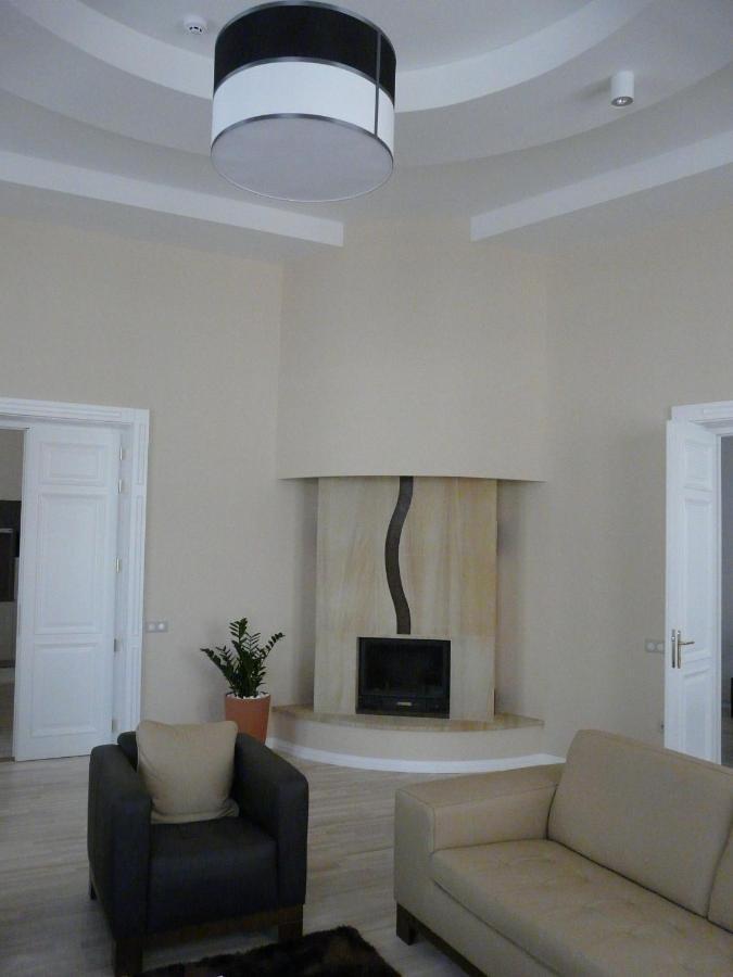 Soleil Apartman Szegedin Exterior foto